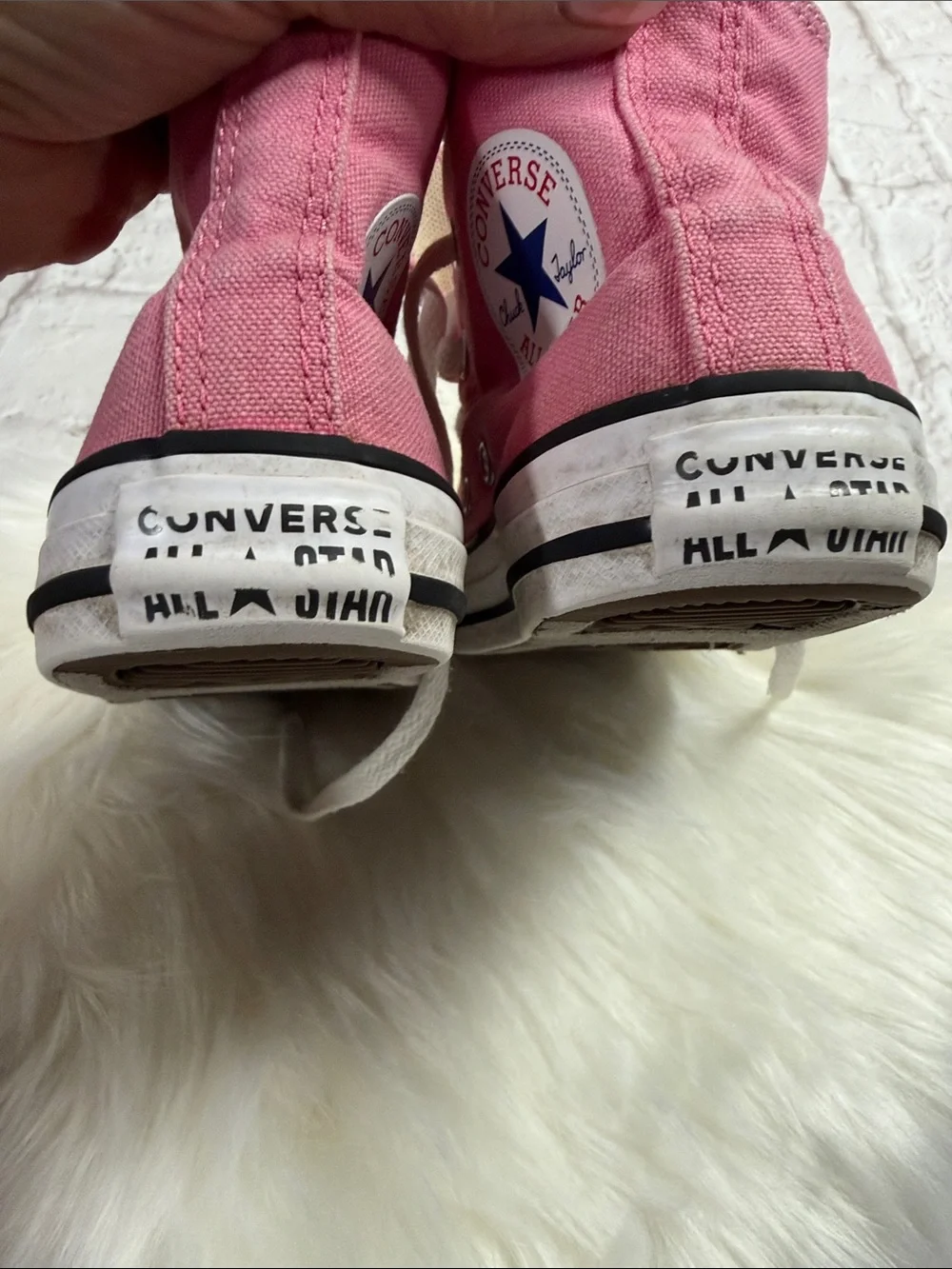 Converse Chuck Taylor Pink High-Top Kids Sneakers